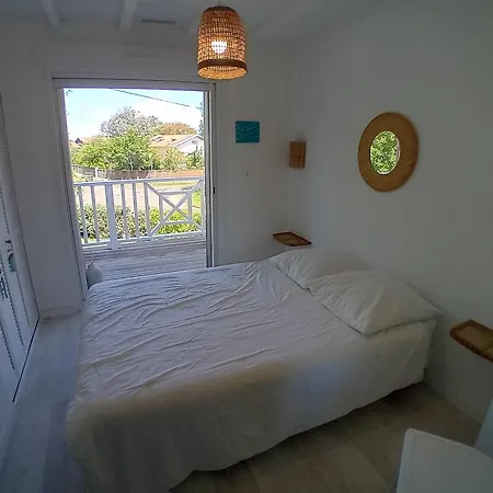 別荘 Maison Moderne A 200m De La Avec Jardin Et Terrasse, 3 Pour 6 Personnes - Fr-1-239-1049