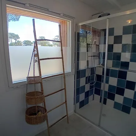 Maison Moderne A 200m De La Avec Jardin Et Terrasse, 3 Pour 6 Personnes - Fr-1-239-1049